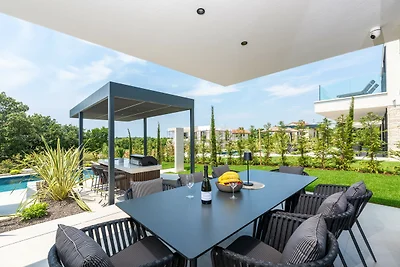 Villa Parenzo I by Villas Guide