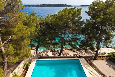 Waterfront Villa Dora by Villas Guide