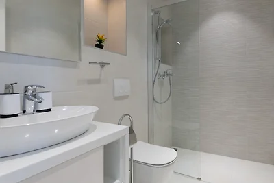 Apartman Mia 6 - Omiš by Villas Guide