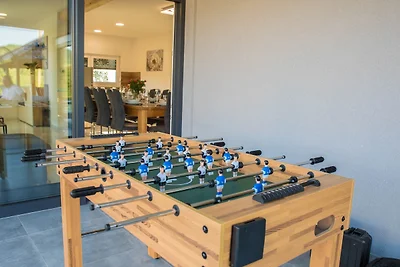 Villa Old Hills by Villas Guide