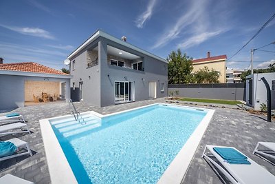 Modern villa Danica with pool in Zadar