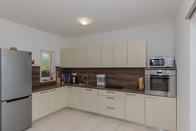 Villa Ruža - Omiš by Villas Guide