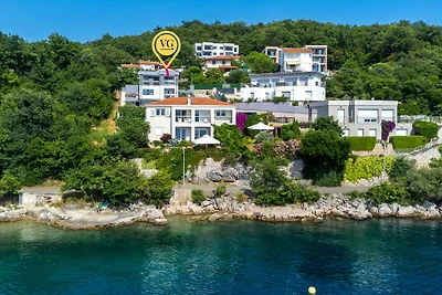 Villa Nada sea view&whirpool island Krk by...