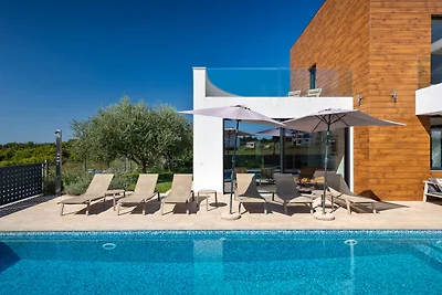 Villa Aria by Villas Guide