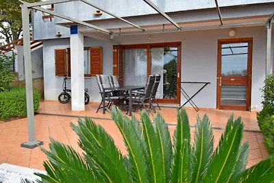 Apartment Paola 1 by Villas Guide