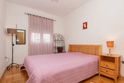 Apartman Olivera-Trogir by Villas Guide