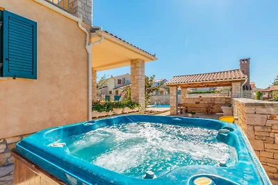 Villa Ulika by Villas Guide