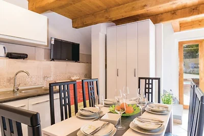 Lukini dvori by Villas Guide