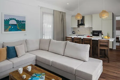 Luxury Villa Bay Porto Bus by Villas Guide