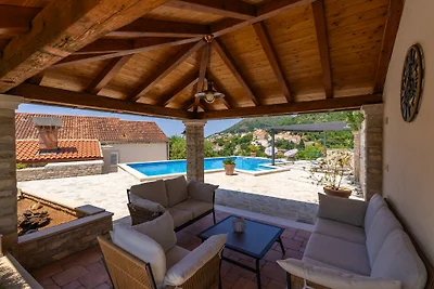 Villa None Kate by Villas Guide