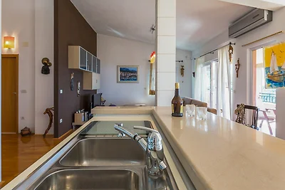 Apartman Tara - Makarska by Villas Guide