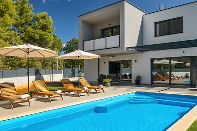 Villa Eva by Villas Guide