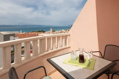 Studio Apartman Erstic 6 - Baška Voda by Vill...