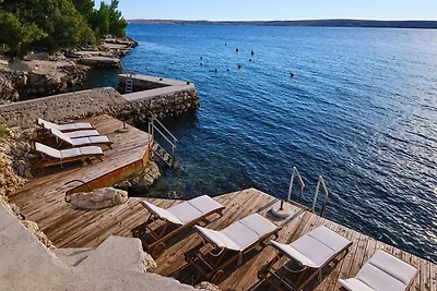 Villa Hemingway beachfront by Villas Guide