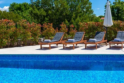 Holiday Home Casa Natura Vita - Island Krk by...