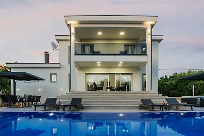 Villa Antonija-Makarska by Villas Guide