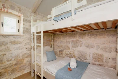 Villa Mendula -Orebic by Villas Guide