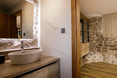 Villa Mila - Makarska by Villas Guide