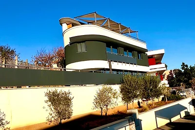 Villa Palazzo Blue by Villas Guide