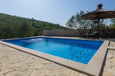 Country house Maslina by Villas Guide