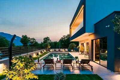 Villa Hedonica-Makarska by Villas Guide