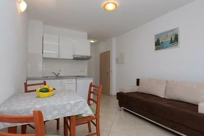 Studio Apartman Erstic 2 - Baška Voda by Vill...