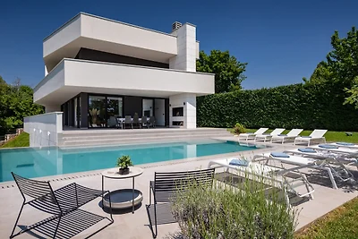 Villa 55 by Villas Guide