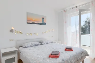 Veronika 1 - Twin Villa with Shared Garden an...