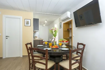 Holiday Home Casa Natura Vita - Island Krk by...