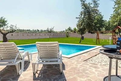 Villa Leona by Villas Guide