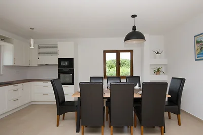 Villa Modriola - Makarska by Villas Guide