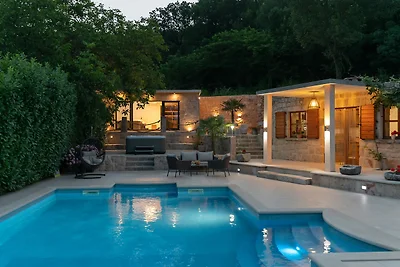 Villa Mia by Villas Guide