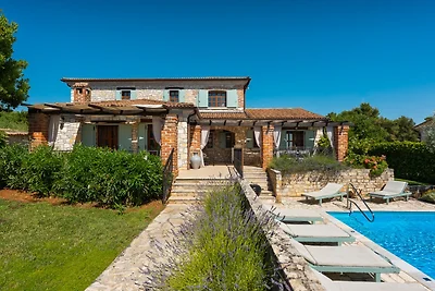 Villa Aryana by Villas Guide
