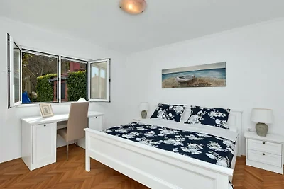 Villa Lara by Villas Guide