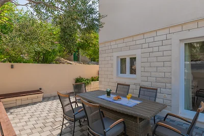 Holiday Home VIKK in Makarska by Villas Guide