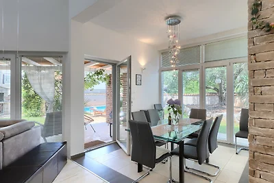 Villa Sabrina by Villas Guide