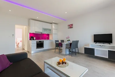 Apartman Mia 7 - Omiš by Villas Guide