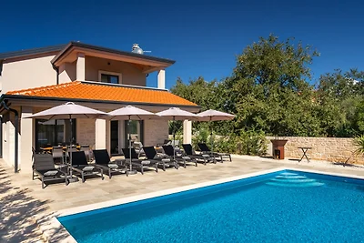 Villa Alves by Villas Guide