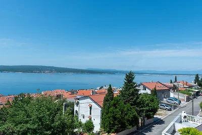 Apartman Lucija 5 by Villas Guide