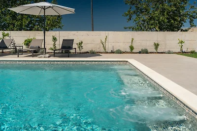 Villa Lucilla by Villas Guide