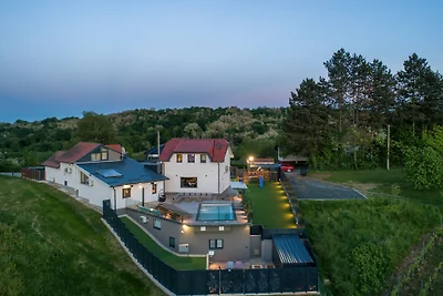 Villa Lady Berga by Villas Guide