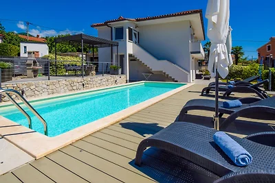 Apartman Summer Breeze by Villas Guide