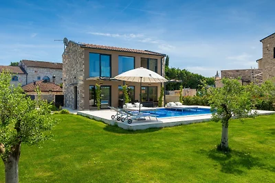 Villa Petrush by Villas Guide