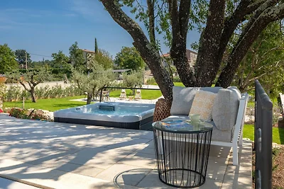 Villa Rapavel by Villas Guide