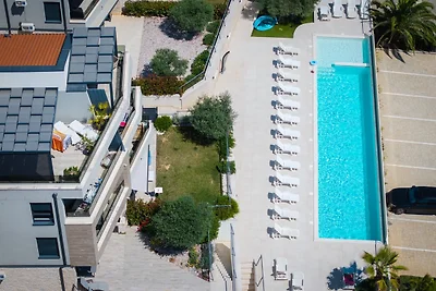 Apartment Megi with Shared Pool & Sea View...