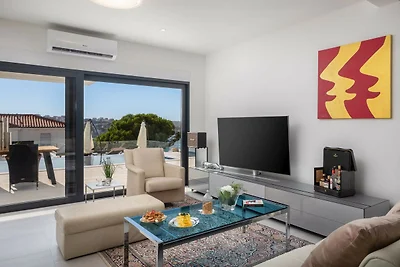 Villa Ocean by Villas Guide
