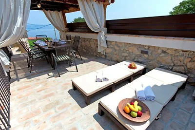 Stone House Obrš by Villas Guide