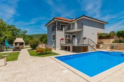 Villa Ruža - Omiš by Villas Guide