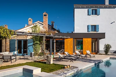 Villa Maxima Agri by Villas Guide