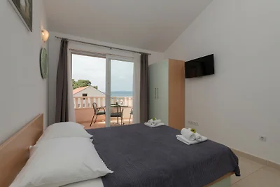 Studio Apartman Erstic 6 - Baška Voda by Vill...
